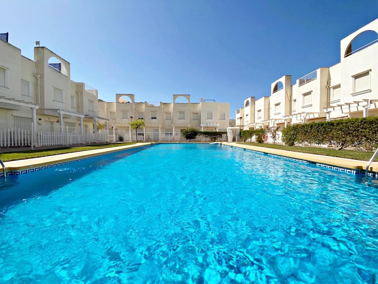 Апартаменты Fuentemar Duplex - Wifi, Terraza & Piscina Comunitaria *